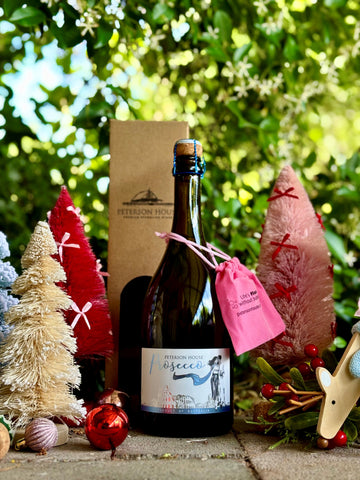 perfect christmas gift or anytime party gift for girls night! sparkling Peterson House Prosecco Hunter Valley wine afforable gift for all with wine charms for 6